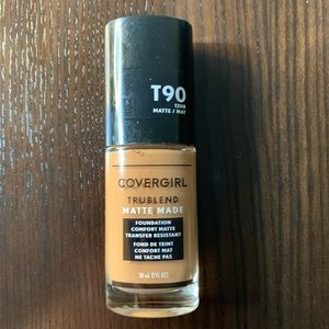 CoverGirl TrueBlend Matte Made Liquid Foundation T90 Tawny Fauve 30ML (1OZ)